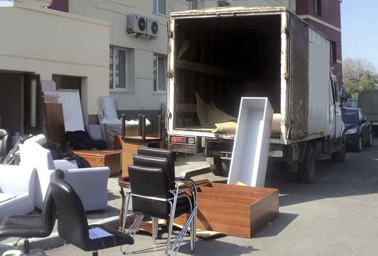 Заказ отдельной газели для доставки вещей : Мебель и бытовая техника из Гулькевичей в Санкт-Петербург